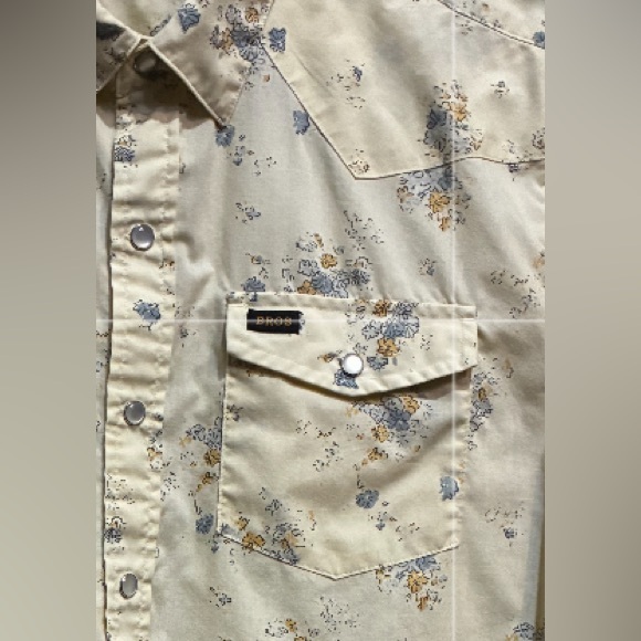 Howler Brothers Cream Floral Button Down Shirt - Medium - Picture 3 of 3